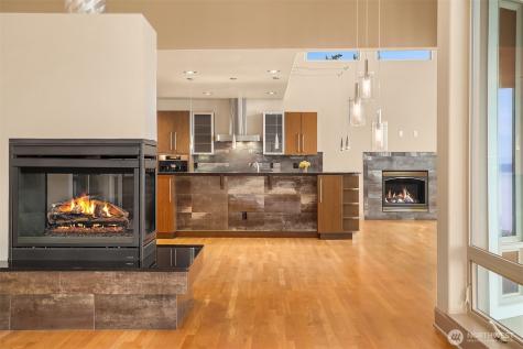 1639 S Country Club Drive Camano Island WA 98282