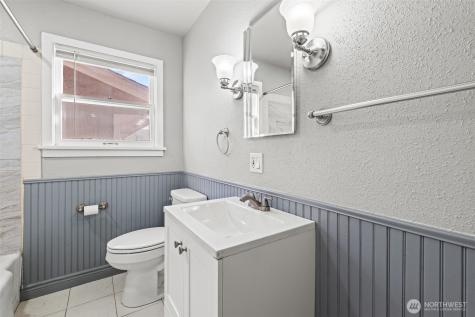 112 E Street NE Ephrata WA 98823
