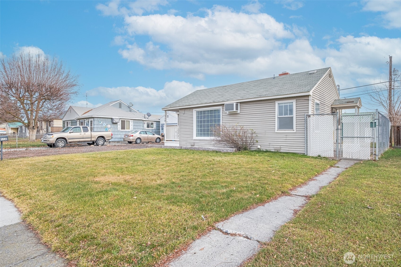 112 E Street NE Ephrata WA 98823