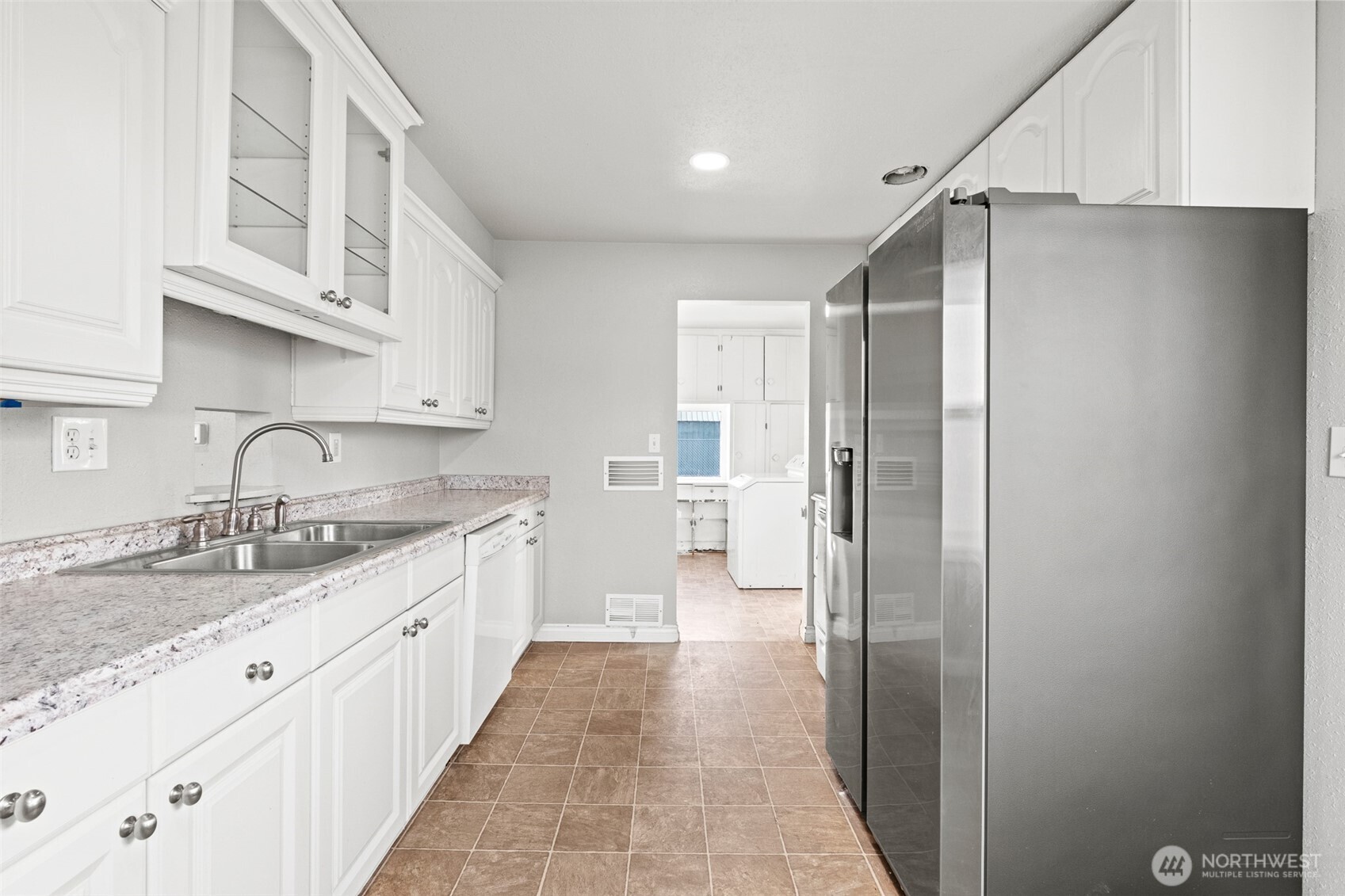 112 E Street NE Ephrata WA 98823