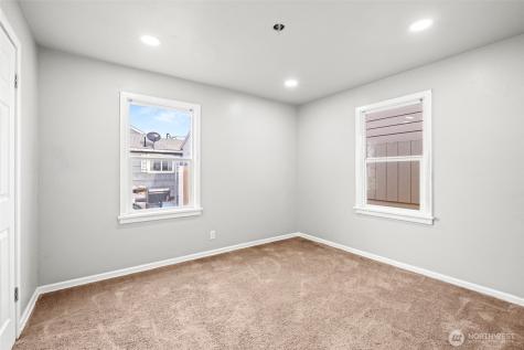 112 E Street NE Ephrata WA 98823