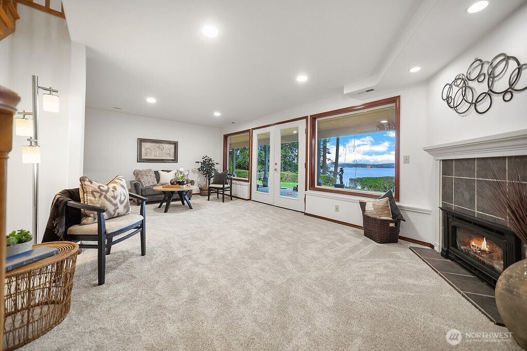 141 E Winterwood Drive Grapeview WA 98546