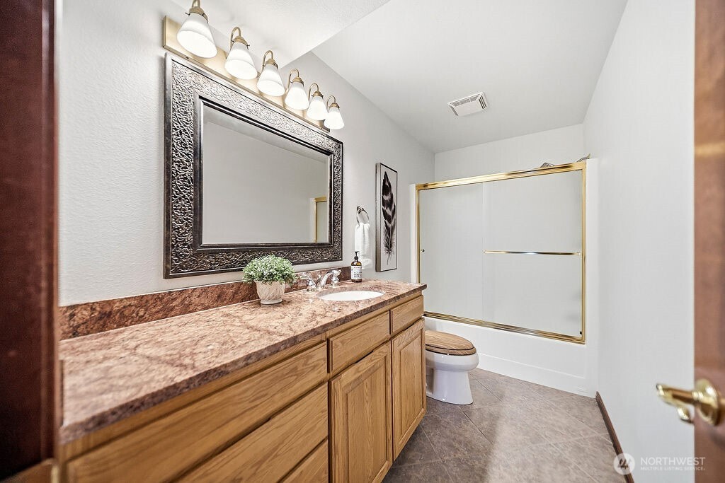 141 E Winterwood Drive Grapeview WA 98546