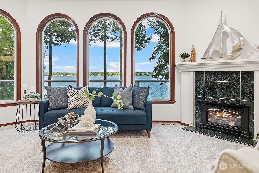 141 E Winterwood Drive Grapeview WA 98546