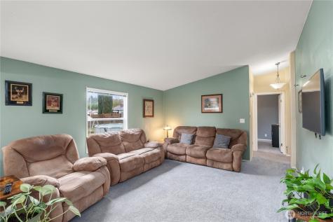 1614 W Martin Street Elma WA 98541