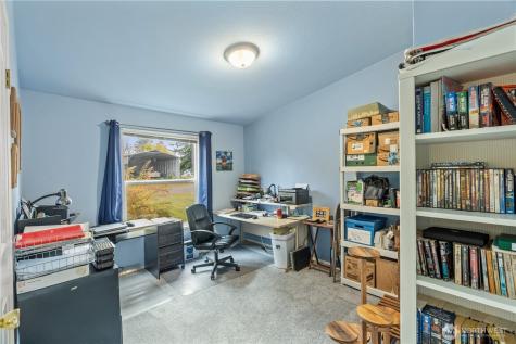 1614 W Martin Street Elma WA 98541