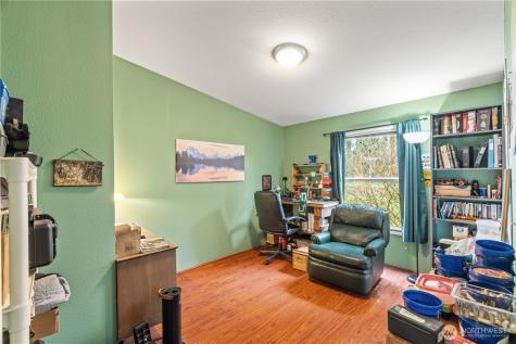 1614 W Martin Street Elma WA 98541
