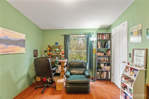 1614 W Martin Street Elma WA 98541