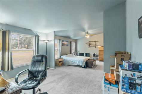 1614 W Martin Street Elma WA 98541