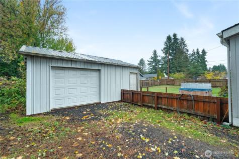 1614 W Martin Street Elma WA 98541