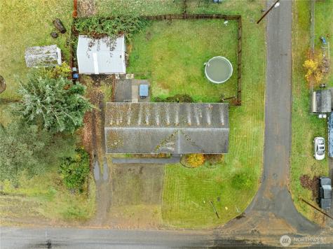 1614 W Martin Street Elma WA 98541