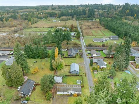 1614 W Martin Street Elma WA 98541