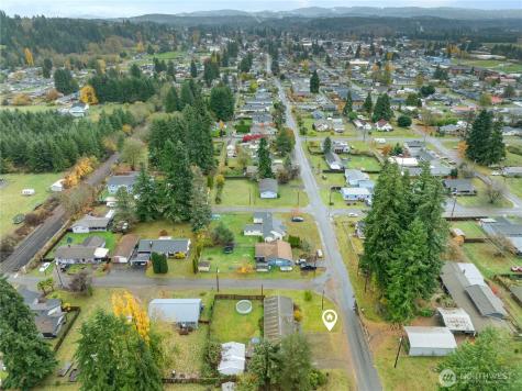 1614 W Martin Street Elma WA 98541