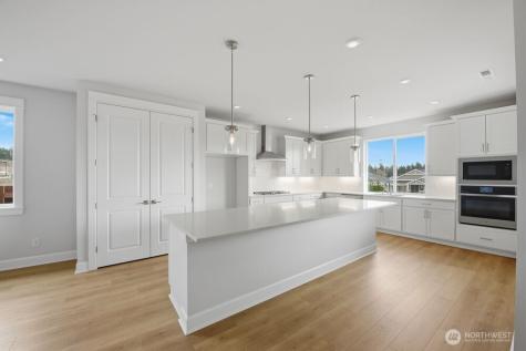 2926 Balsamroot Drive SE Lacey WA 98513