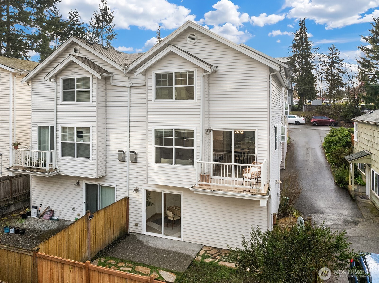 14338 Lenora Place N Seattle WA 98133