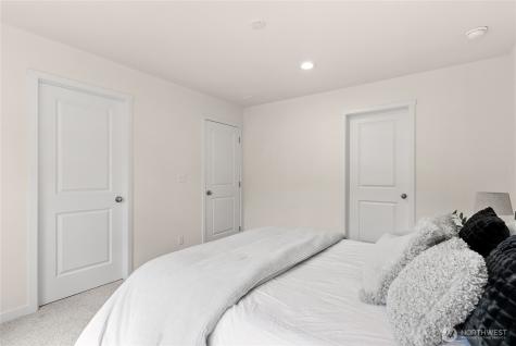 18429 SE Covington Sawyer Road Kent WA 98042