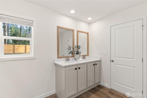 18429 SE Covington Sawyer Road Kent WA 98042