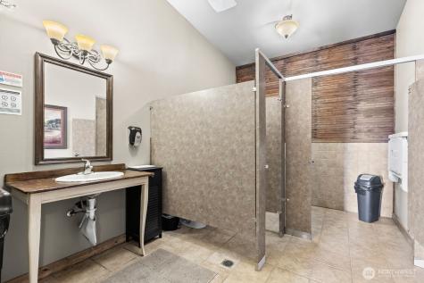 151 Rowe Hill Drive Naches WA 98937