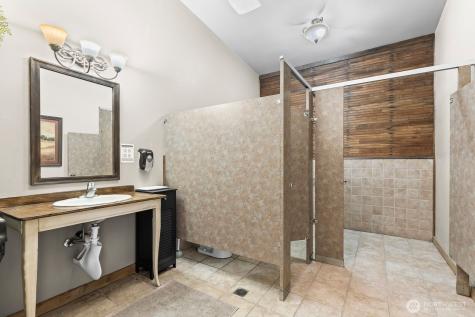151 Rowe Hill Drive Naches WA 98937