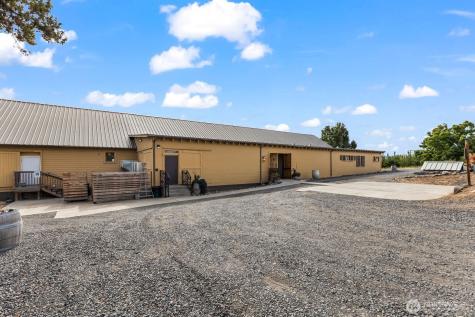 151 Rowe Hill Drive Naches WA 98937