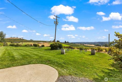 151 Rowe Hill Drive Naches WA 98937
