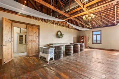 151 Rowe Hill Drive Naches WA 98937