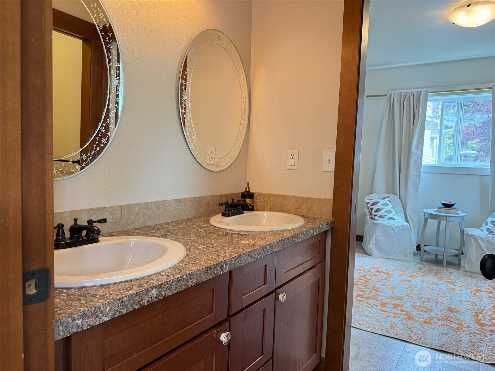 3012 E Valley View Terrace Tacoma WA 98404