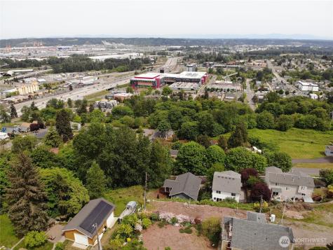 3012 E Valley View Terrace Tacoma WA 98404