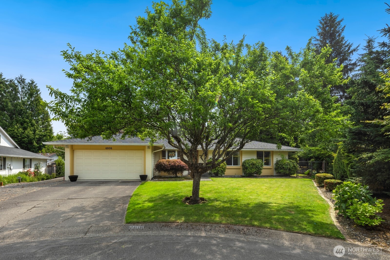 6906 149th Avenue NE Redmond WA 98052