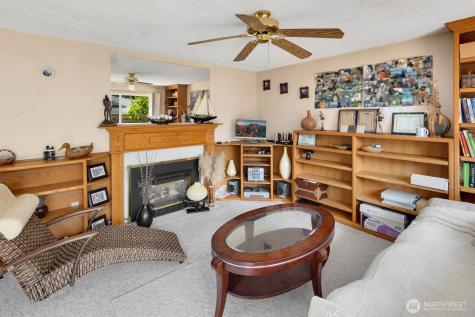 6906 149th Avenue NE Redmond WA 98052