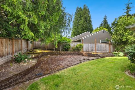 6906 149th Avenue NE Redmond WA 98052