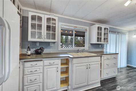 18425 NE 95th Street Redmond WA 98052