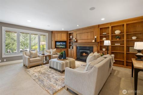 2753 204th Lane NE Sammamish WA 98074