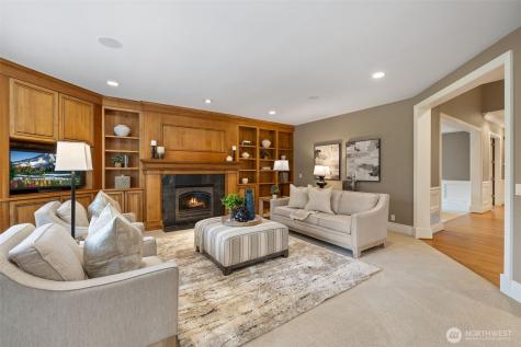 2753 204th Lane NE Sammamish WA 98074