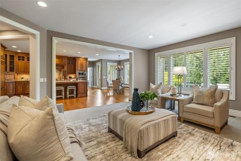 2753 204th Lane NE Sammamish WA 98074