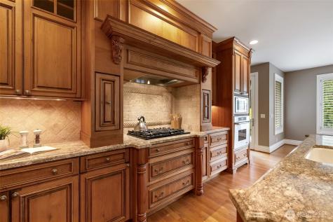 2753 204th Lane NE Sammamish WA 98074
