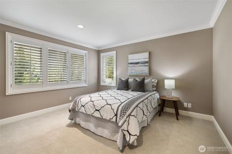 2753 204th Lane NE Sammamish WA 98074