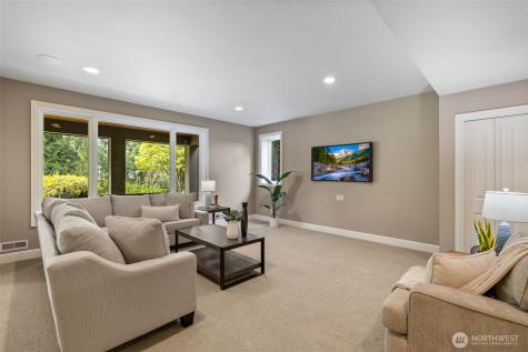 2753 204th Lane NE Sammamish WA 98074