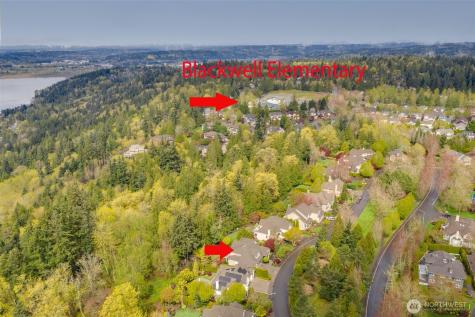 2753 204th Lane NE Sammamish WA 98074