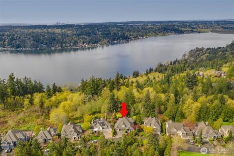 2753 204th Lane NE Sammamish WA 98074