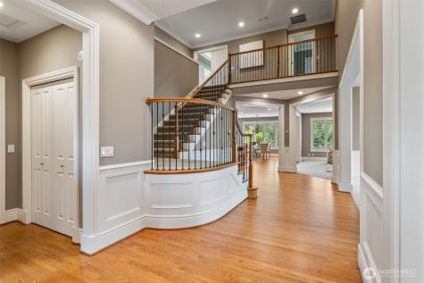 2753 204th Lane NE Sammamish WA 98074