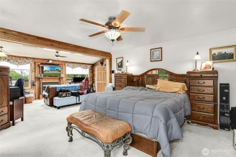 3188 Hinkley Road SE Port Orchard WA 98366