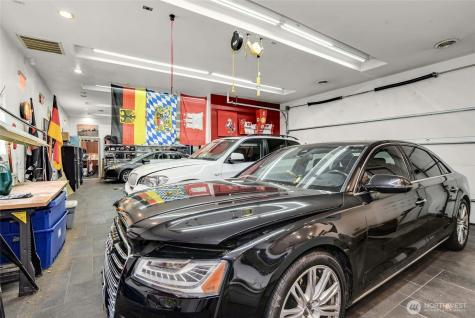 3188 Hinkley Road SE Port Orchard WA 98366