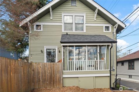 912 Earnest S. Brazill Street Tacoma WA 98405