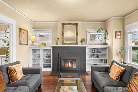 912 Earnest S. Brazill Street Tacoma WA 98405