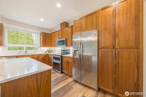 127 Sunrise View Avenue Sequim WA 98382