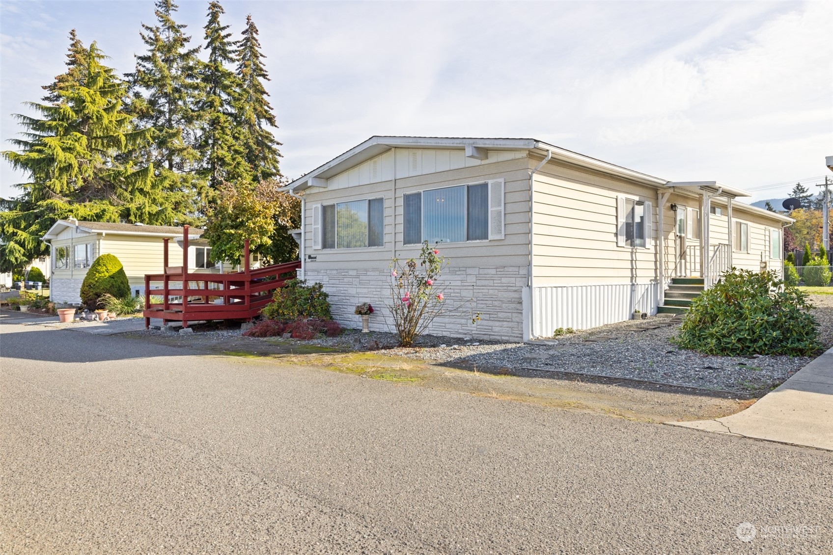 39 Juniper Mobile Estates Sequim WA 98382