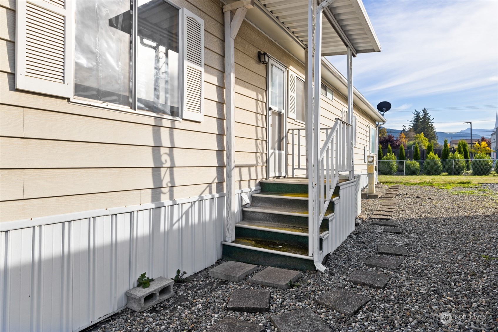 39 Juniper Mobile Estates Sequim WA 98382