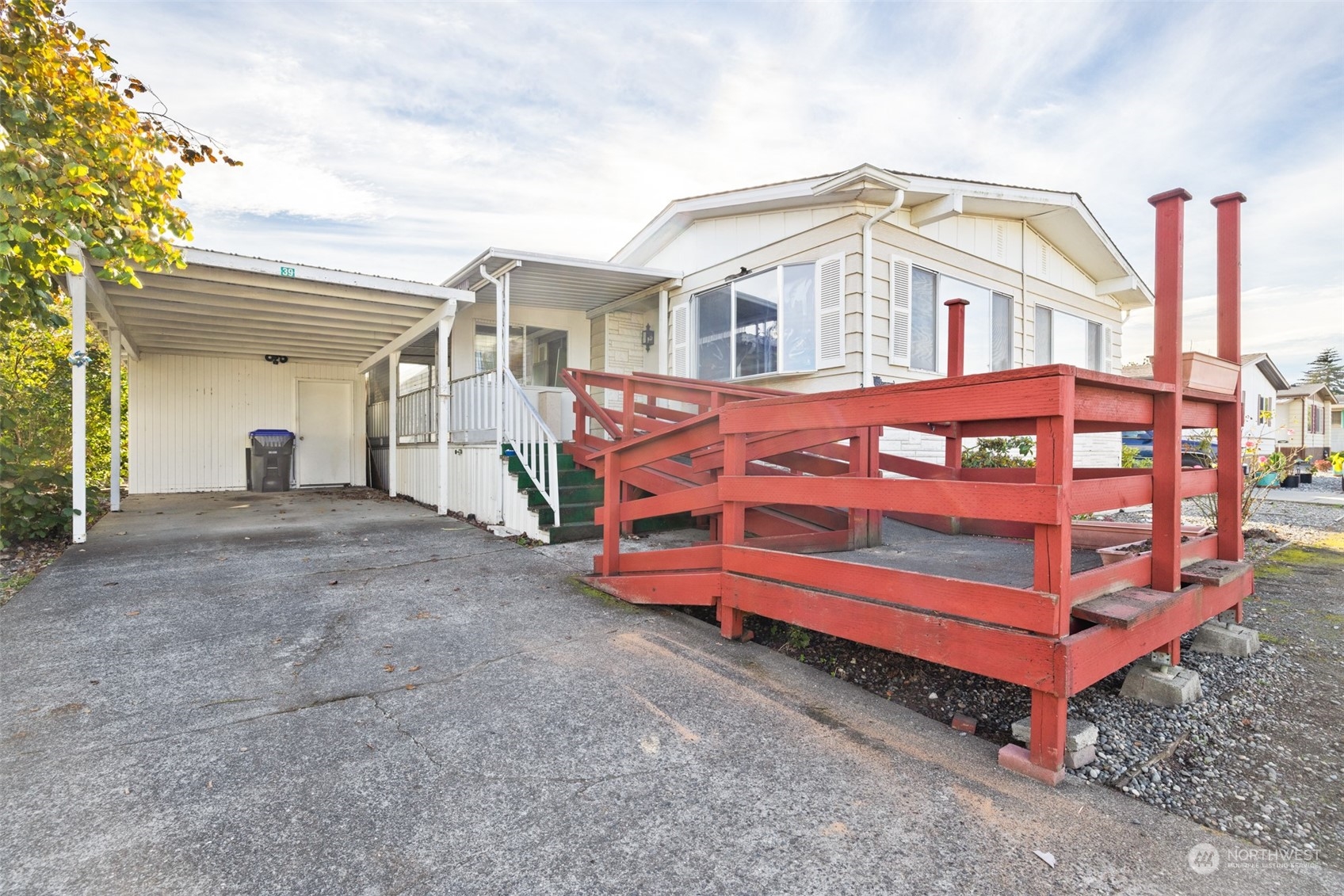 39 Juniper Mobile Estates Sequim WA 98382