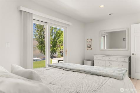 428 Eastlake Road Oroville WA 98844